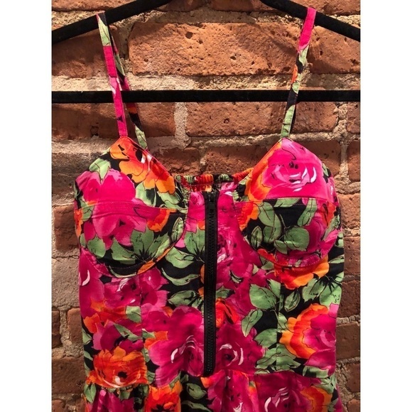 𝅺FLORAL Corseted Dress With Front Zipper - Picture 2 of 4